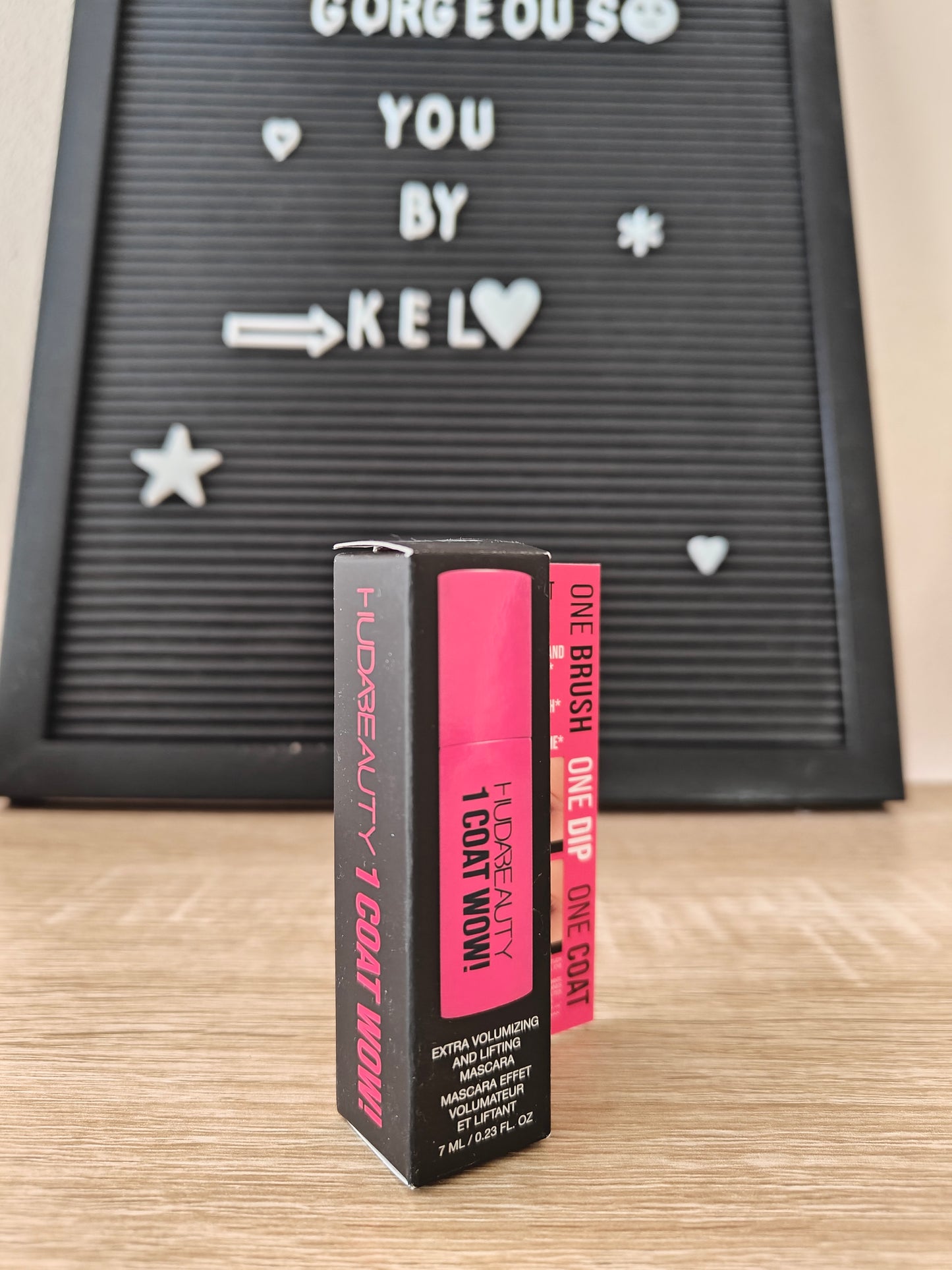 Huda Beauty Mascara 1 coat WOW