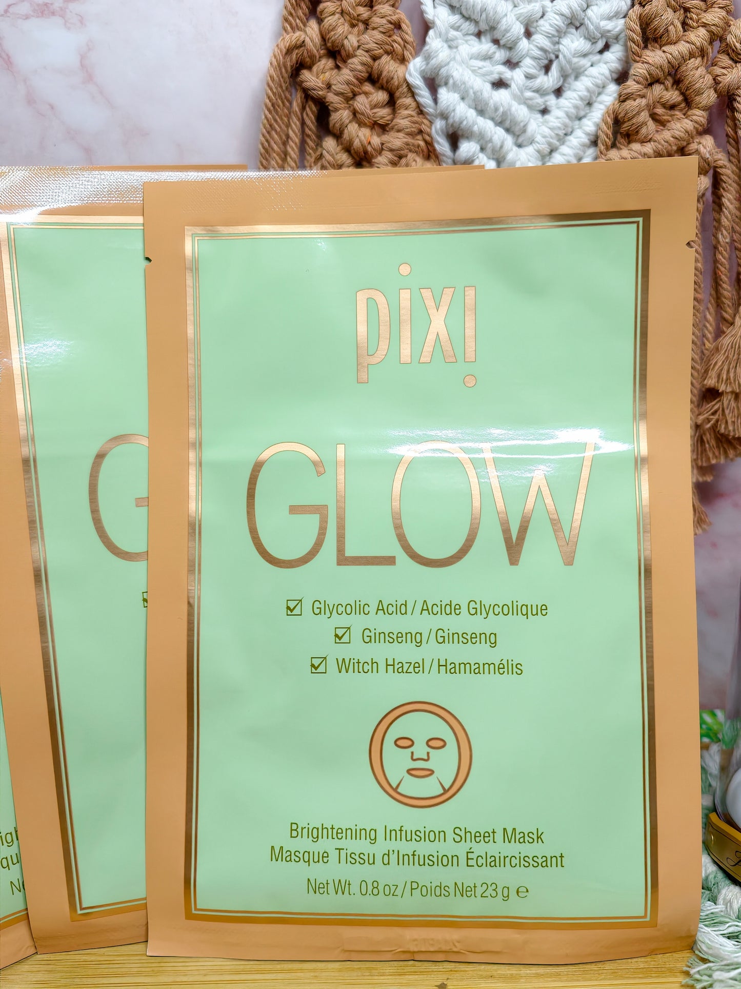 Pixi - Glow Sheet X3 Mask box