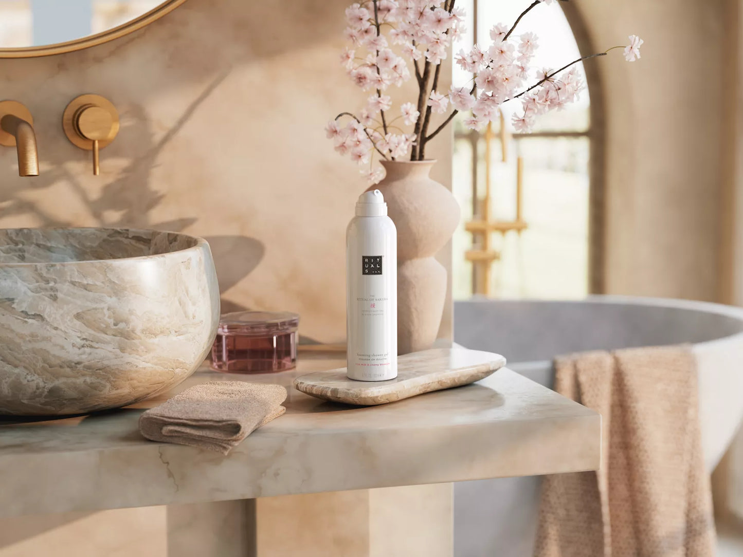 Ritual of Sakura Foaming Shower Gel