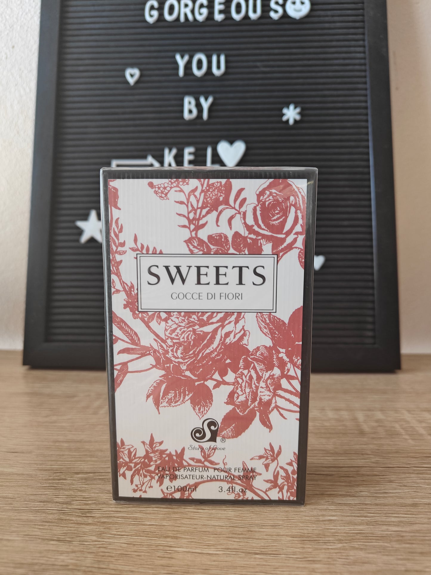 Story of love flowery