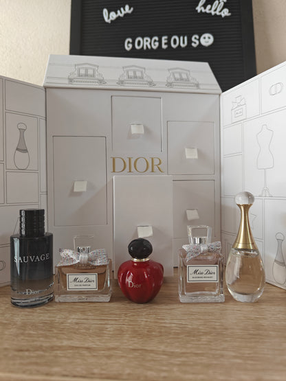 Dior Le mini 30 montaigne